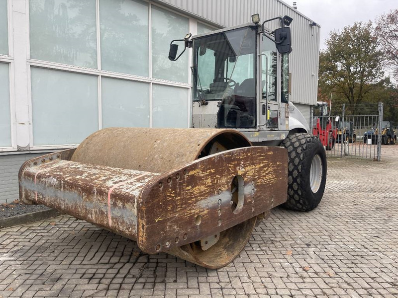 Cat CS 663 E - Каток: фото 2 Cat CS 663 E - Каток: фото 2