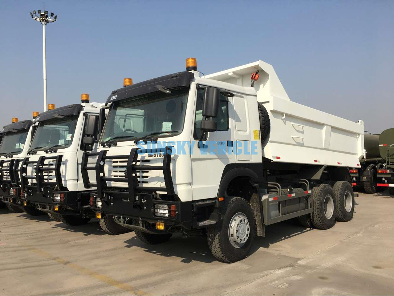 HOWO Brand New 6X4 380/430HP Tipper Truck - Самосвал: фото 2 HOWO Brand New 6X4 380/430HP Tipper Truck - Самосвал: фото 2