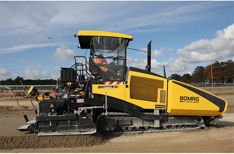 BOMAG BF800C Asphalt Paver Machine Used Asphalt Paver - Асфальтоукладчик: фото 1 BOMAG BF800C Asphalt Paver Machine Used Asphalt Paver - Асфальтоукладчик: фото 1