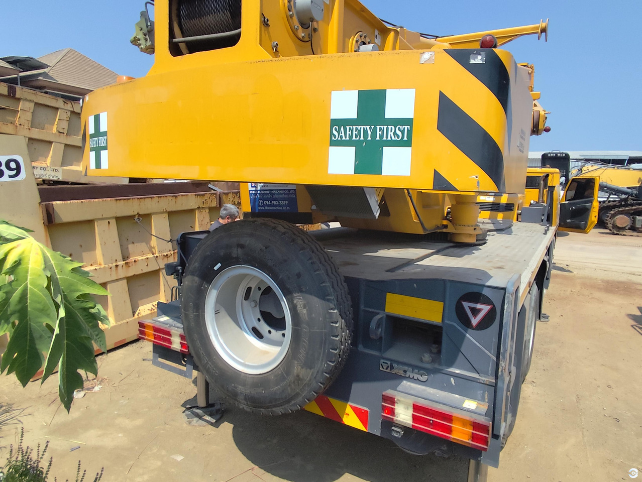 XCMG XCT30_Y 30ton truck crane diesel lift machine for sale - Строительная техника: фото 3 XCMG XCT30_Y 30ton truck crane diesel lift machine for sale - Строительная техника: фото 3
