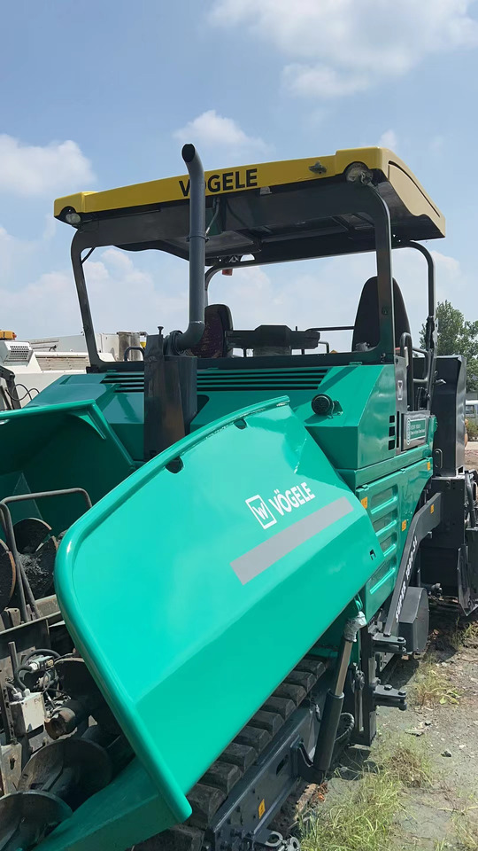 VOGELE S1880-3L Used paver laying machine 10m concrete road asphalt paver - Асфальтоукладчик: фото 3 VOGELE S1880-3L Used paver laying machine 10m concrete road asphalt paver - Асфальтоукладчик: фото 3