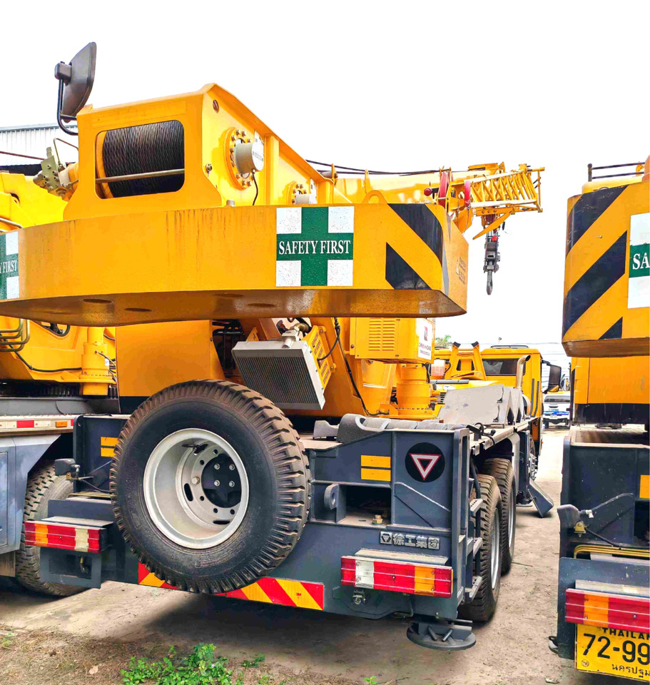 XCMG 2019 hydraulic telescopic arm 60ton truck crane XCT60_Y price - Мобильный кран: фото 2 XCMG 2019 hydraulic telescopic arm 60ton truck crane XCT60_Y price - Мобильный кран: фото 2