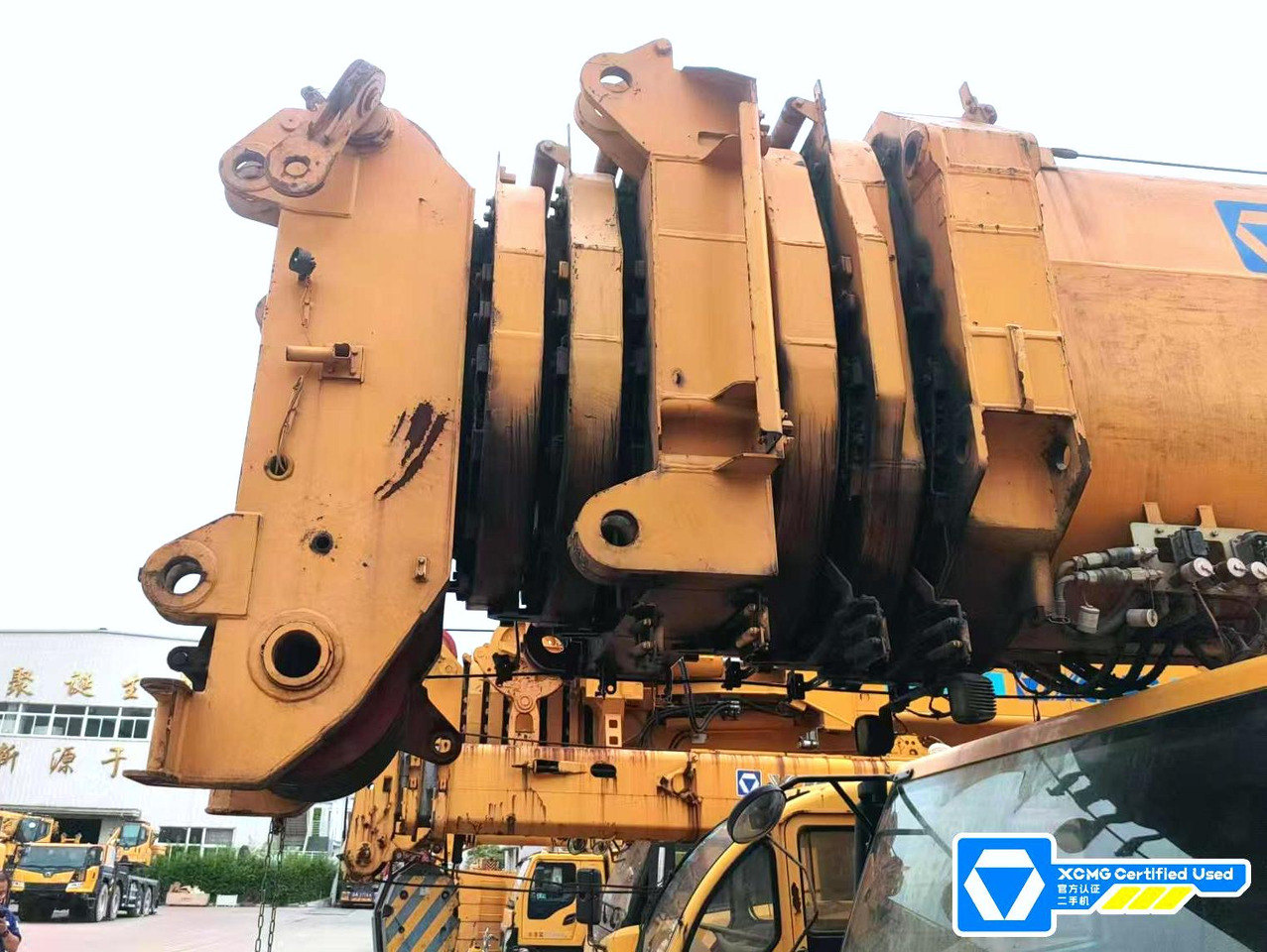 XCMG 2021 used 500ton QAY500 telescopic arm all terrain crane truck price - Вседорожный кран: фото 3 XCMG 2021 used 500ton QAY500 telescopic arm all terrain crane truck price - Вседорожный кран: фото 3