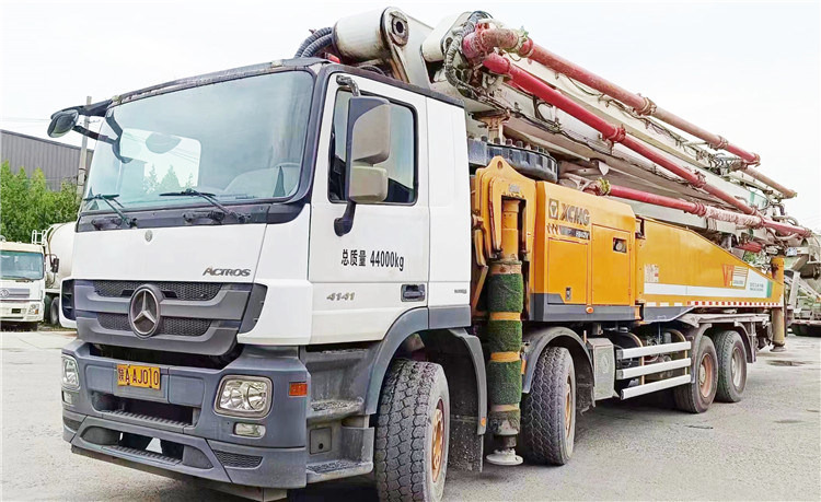 XCMG Hb62V Euro 5 2019 Year Second Hand Truck-Mounted Concrete Pump Truck - Автобетононасос: фото 3 XCMG Hb62V Euro 5 2019 Year Second Hand Truck-Mounted Concrete Pump Truck - Автобетононасос: фото 3