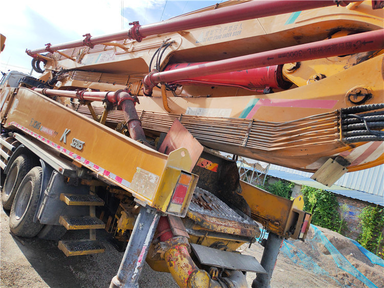 XCMG Official Hb60K 2016 Year Used 56m Truck-Mounted Concrete Pump Truck for Sale - Автобетононасос: фото 4 XCMG Official Hb60K 2016 Year Used 56m Truck-Mounted Concrete Pump Truck for Sale - Автобетононасос: фото 4