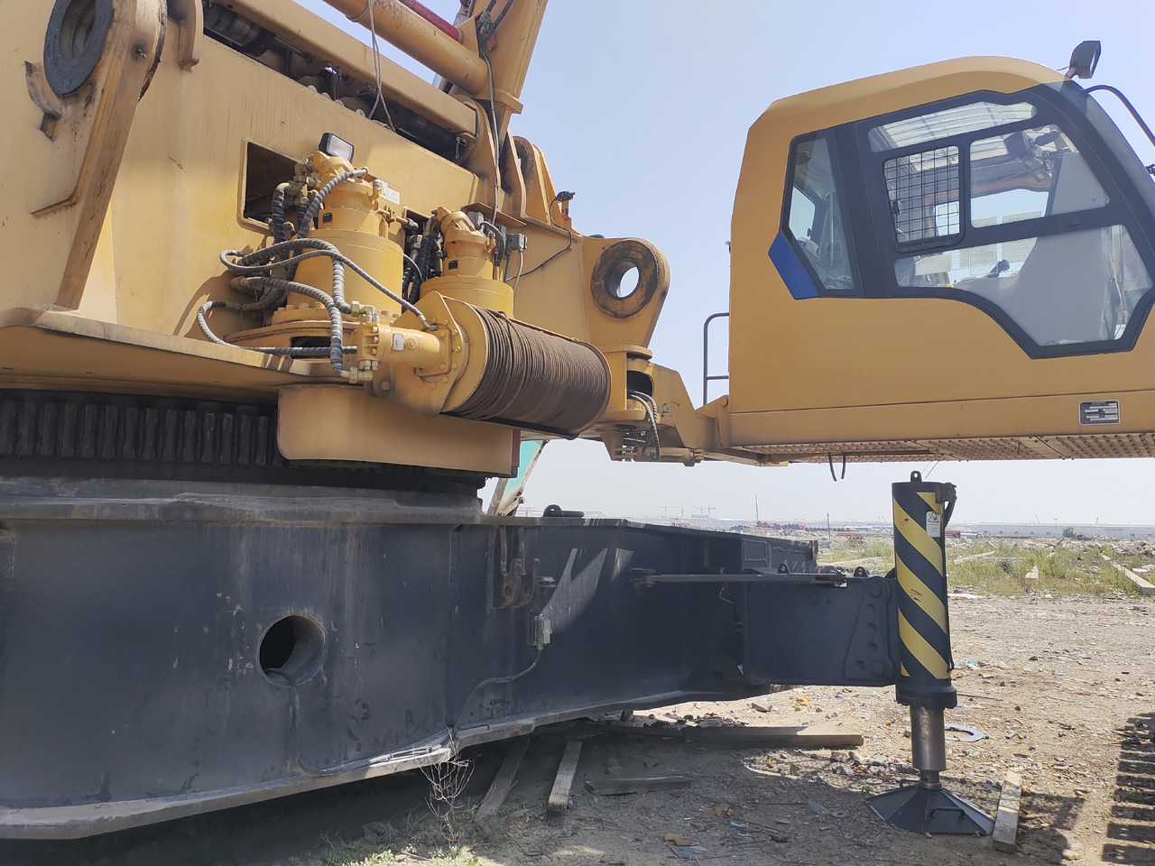 Гусеничный кран XCMG Official Hydraulic Lifting Crawler Crane XGC650 650 Used Mobile Crane Price For Sale: фото 9