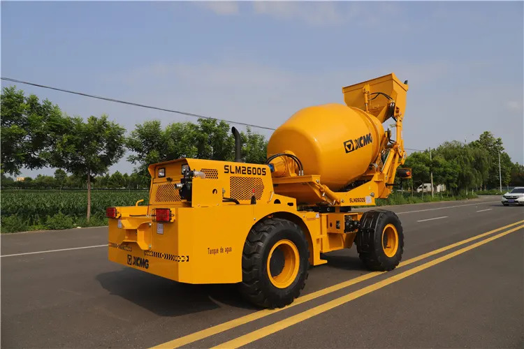 XCMG Official SLM2600S 2.6cbm Concrete Mixer Mobile Self Loading Concrete Mixer Truck - Бетономешалка: фото 5 XCMG Official SLM2600S 2.6cbm Concrete Mixer Mobile Self Loading Concrete Mixer Truck - Бетономешалка: фото 5