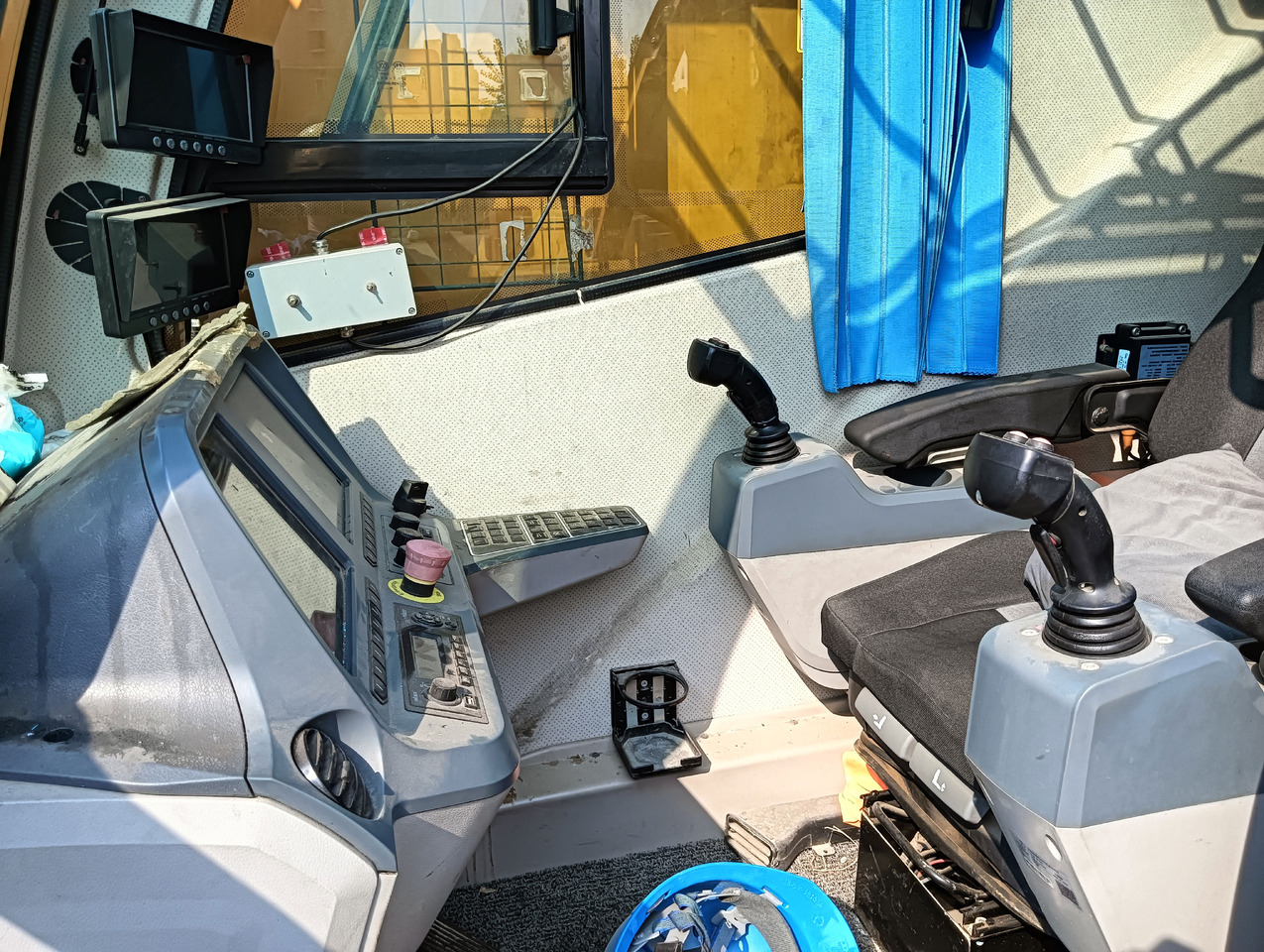 XCMG Official Second Hand 500 Ton Truck Crane XCA500 All Terrain Crane - Вседорожный кран: фото 5 XCMG Official Second Hand 500 Ton Truck Crane XCA500 All Terrain Crane - Вседорожный кран: фото 5