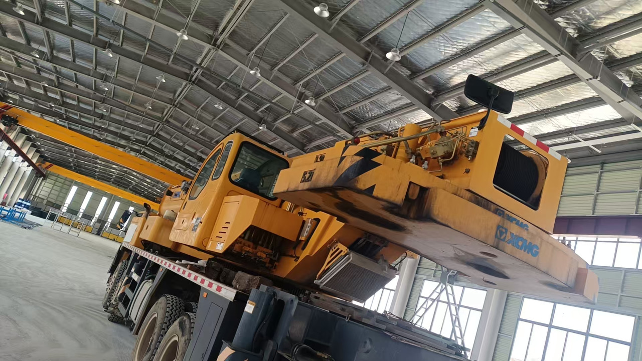 XCMG Official Second Hand 70 Ton Mobile Crane QY70K5D_1 Truck Mounted Crane - Мобильный кран: фото 3 XCMG Official Second Hand 70 Ton Mobile Crane QY70K5D_1 Truck Mounted Crane - Мобильный кран: фото 3