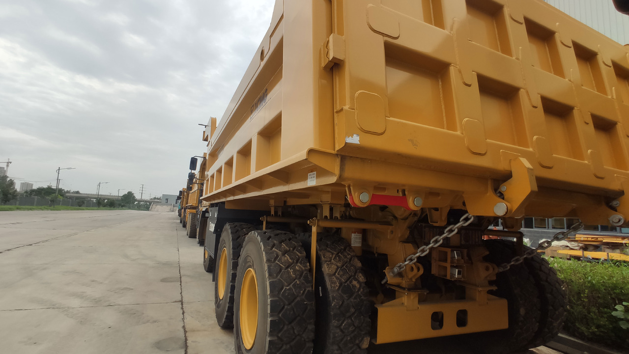 XCMG Official Second Hand Chinese Tipper Truck 72 Ton XDR80TE Mining Dump Truck Price - Внедорожный самосвал: фото 3 XCMG Official Second Hand Chinese Tipper Truck 72 Ton XDR80TE Mining Dump Truck Price - Внедорожный самосвал: фото 3