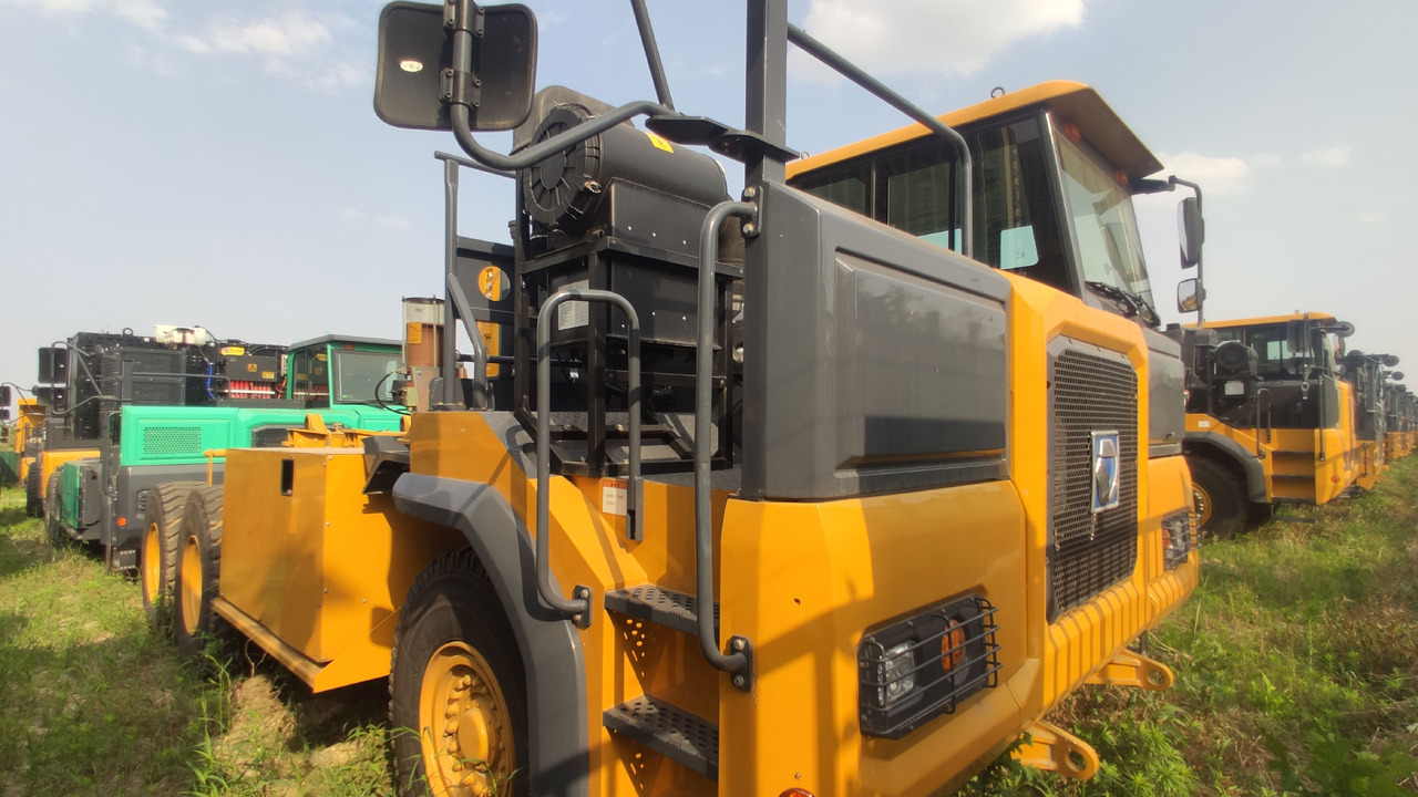 XCMG Official Second Hand Tipper Dump Truck XDR80T Mining Dump Truck Price - Внедорожный самосвал: фото 4 XCMG Official Second Hand Tipper Dump Truck XDR80T Mining Dump Truck Price - Внедорожный самосвал: фото 4