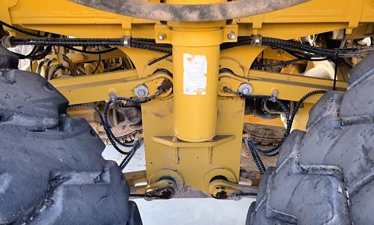 XCMG Official Used Cheap Tipper Truck XDR85T 70 Ton Mining Dump Truck Price - Внедорожный самосвал: фото 3 XCMG Official Used Cheap Tipper Truck XDR85T 70 Ton Mining Dump Truck Price - Внедорожный самосвал: фото 3