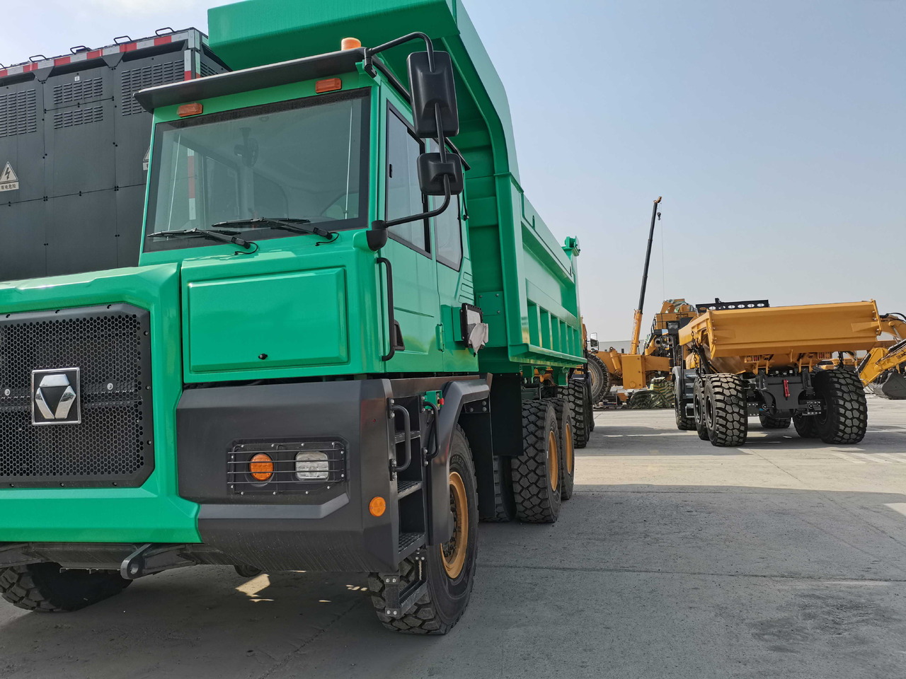 XCMG Official Used Dump Trucks 6x4 XDR80TE 72 Ton China Tipper Trucks For Sale - Внедорожный самосвал: фото 2 XCMG Official Used Dump Trucks 6x4 XDR80TE 72 Ton China Tipper Trucks For Sale - Внедорожный самосвал: фото 2