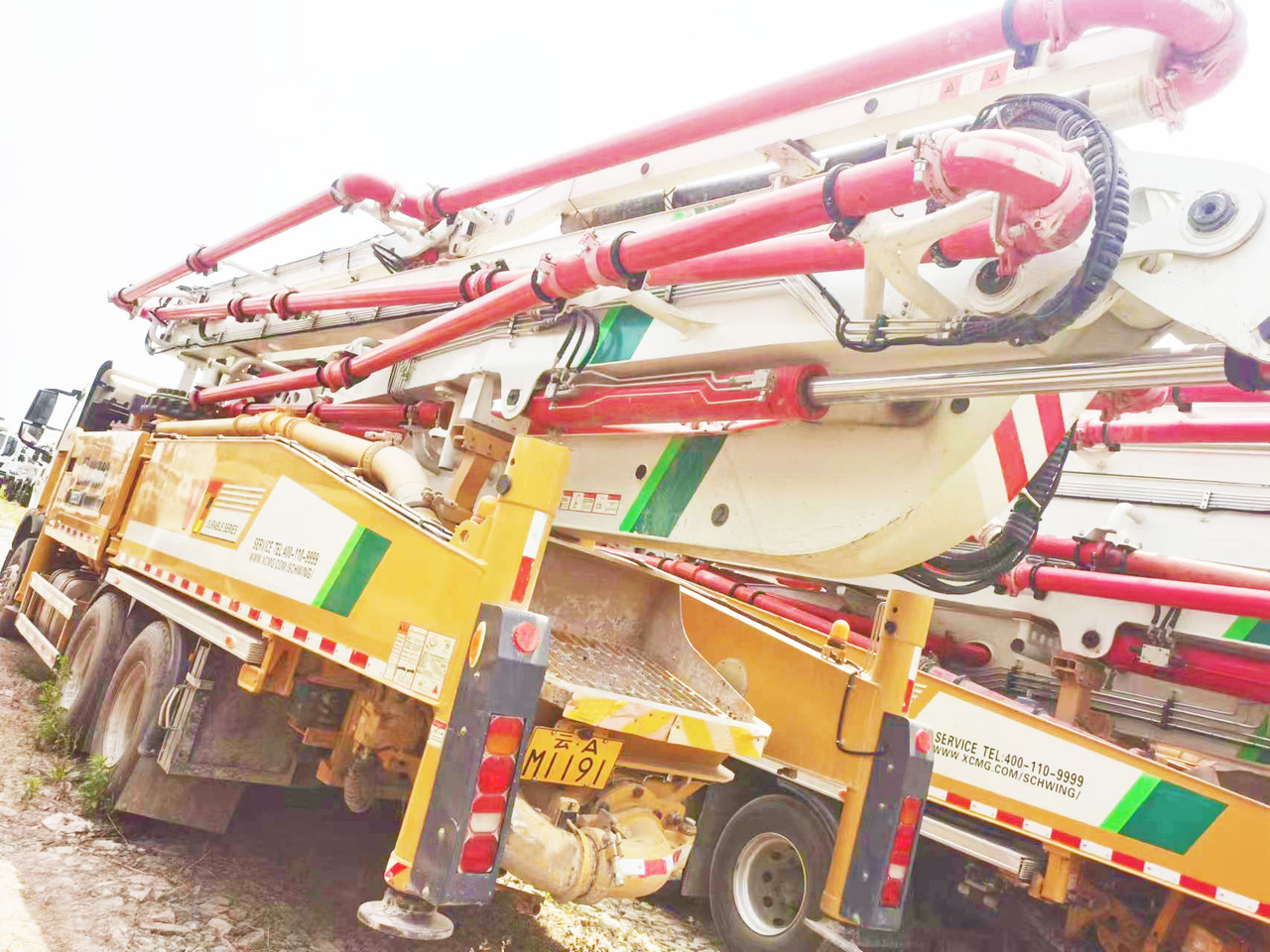 Автобетононасос XCMG Official Used HB52V Schwing 52m Concrete Pump Truck Mounted Boom Concrete Pump Price: фото 6