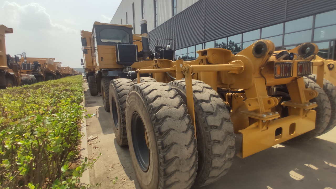 XCMG Official Used Mining Dump Trucks XDR80T 70 Ton Dumper Truck For Sale - Внедорожный самосвал: фото 4 XCMG Official Used Mining Dump Trucks XDR80T 70 Ton Dumper Truck For Sale - Внедорожный самосвал: фото 4