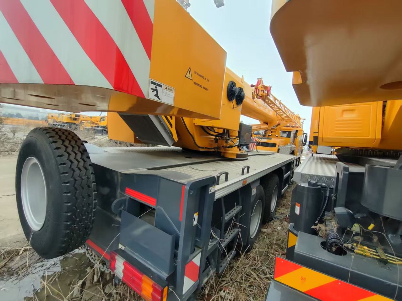 XCMG Official Used Truck Crane 25 ton XCT25L4-Y Hydraulic Arm Mobile Crane Price - Мобильный кран: фото 4 XCMG Official Used Truck Crane 25 ton XCT25L4-Y Hydraulic Arm Mobile Crane Price - Мобильный кран: фото 4