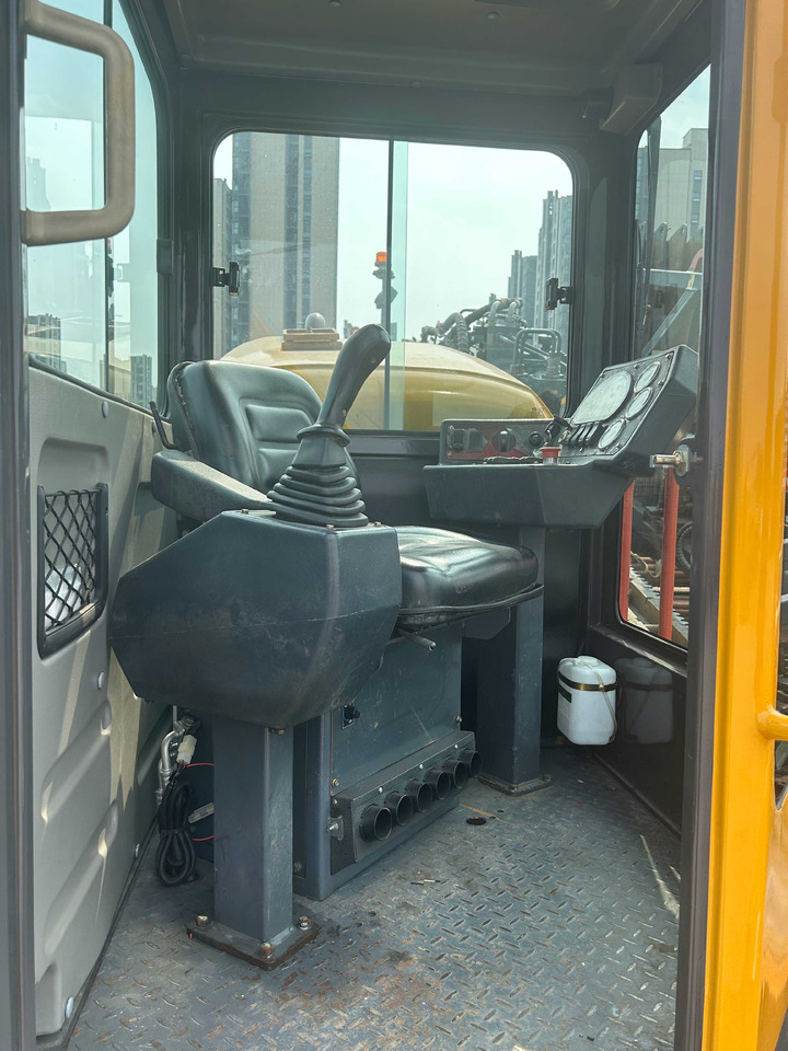 XCMG Official XZ360E Second Hand horizontal directional drilling Rig Best Price - Техника для горизонтального бурения: фото 5 XCMG Official XZ360E Second Hand horizontal directional drilling Rig Best Price - Техника для горизонтального бурения: фото 5