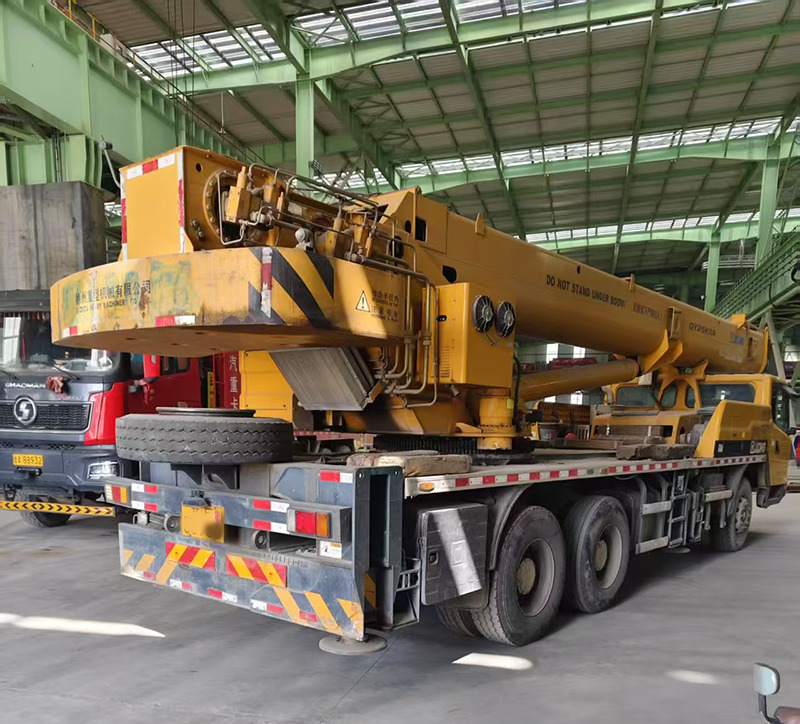 XCMG QY25K5A 25 ton truck crane hydraulic for sale - Мобильный кран: фото 4 XCMG QY25K5A 25 ton truck crane hydraulic for sale - Мобильный кран: фото 4