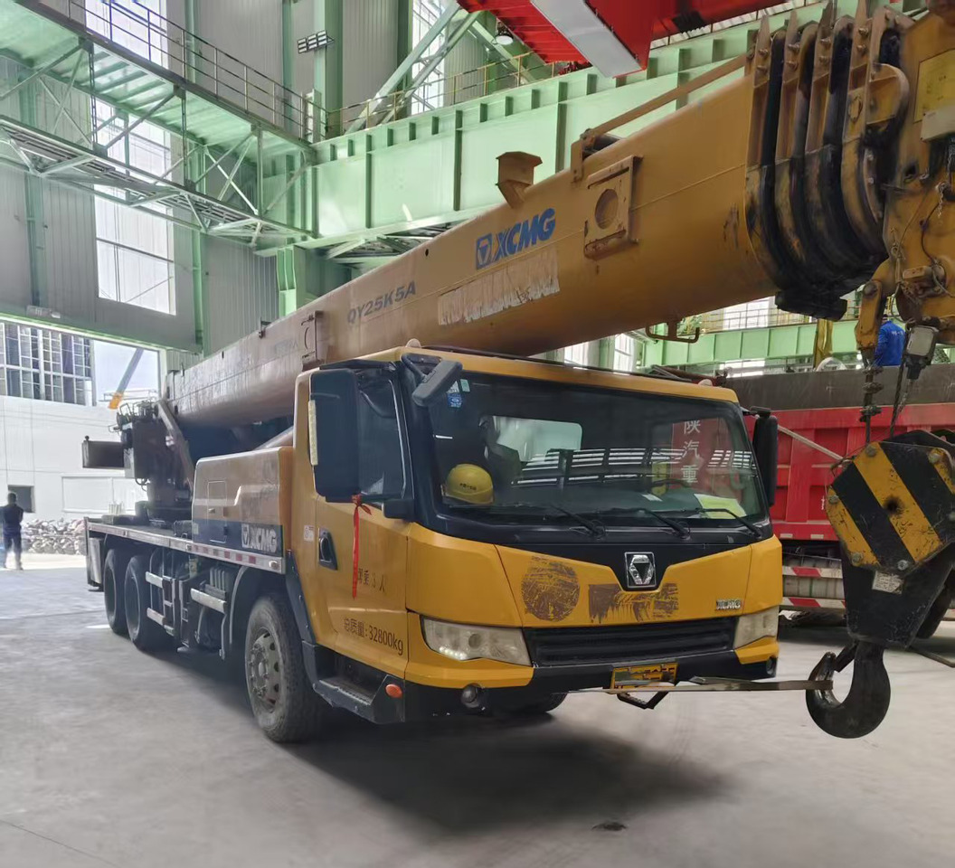 XCMG QY25K5A 25 ton truck crane hydraulic for sale - Мобильный кран: фото 1 XCMG QY25K5A 25 ton truck crane hydraulic for sale - Мобильный кран: фото 1