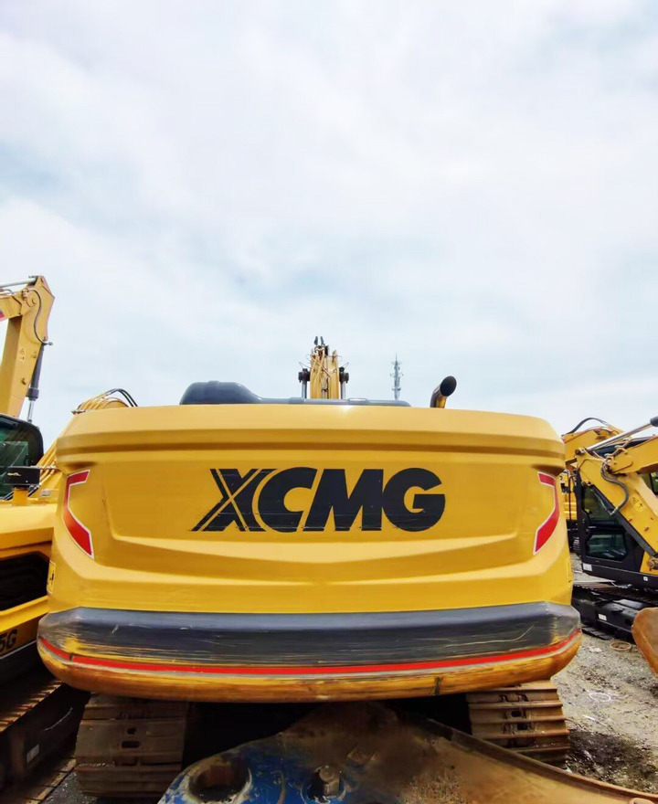 XCMG XE200GH medium 20ton crawler excavator used - Гусеничный экскаватор: фото 4 XCMG XE200GH medium 20ton crawler excavator used - Гусеничный экскаватор: фото 4