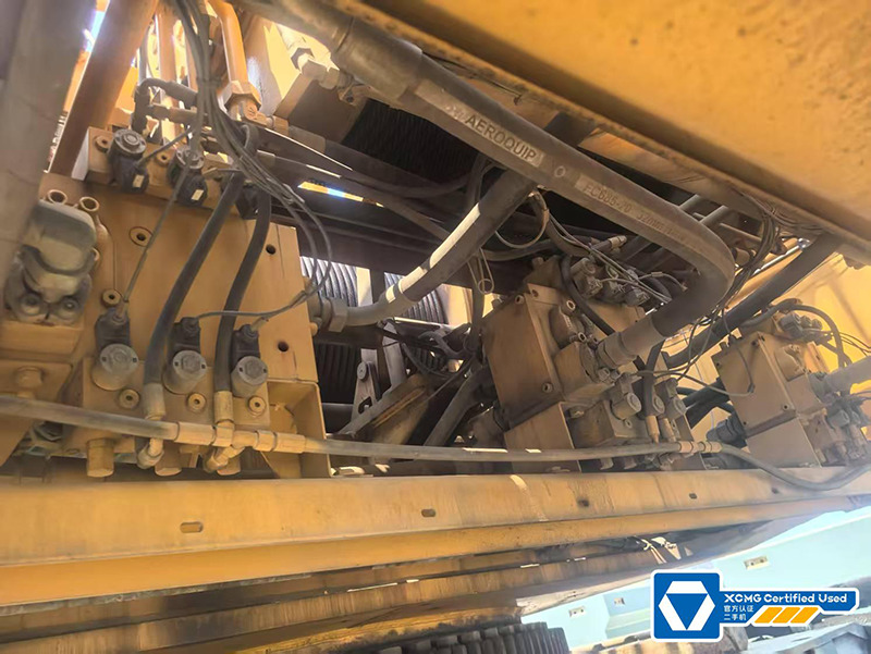 XCMG XGC500 500ton used hydraulic lift machine price - Гусеничный кран: фото 5 XCMG XGC500 500ton used hydraulic lift machine price - Гусеничный кран: фото 5