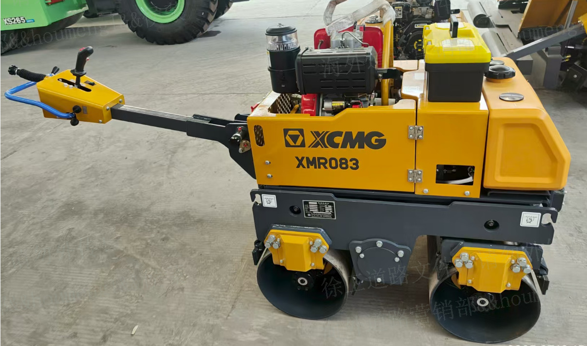 XCMG XMR083 light mini double drum 1 ton vibratory compactor - Каток тротуарный: фото 3 XCMG XMR083 light mini double drum 1 ton vibratory compactor - Каток тротуарный: фото 3