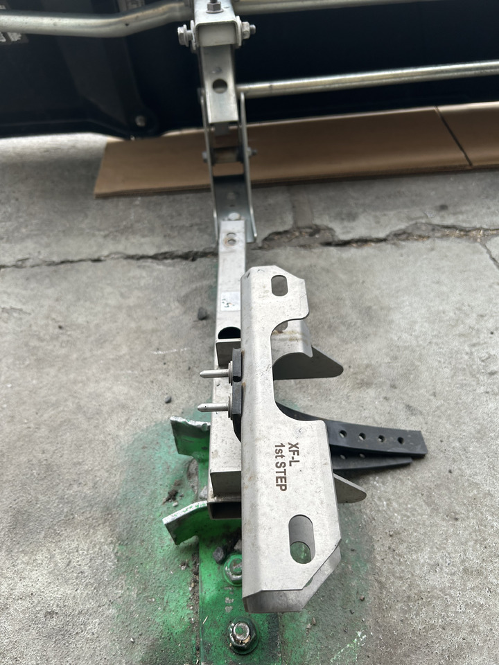 Универсальная запчасть DAF A SET OF DAF XF 106 SPOILER: фото 11