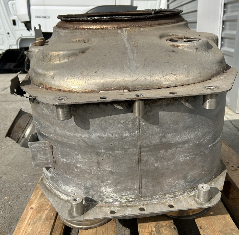 DAF DPF CATALYTIC CONVERTER DAF XF 106 - Катализатор: фото 3 DAF DPF CATALYTIC CONVERTER DAF XF 106 - Катализатор: фото 3