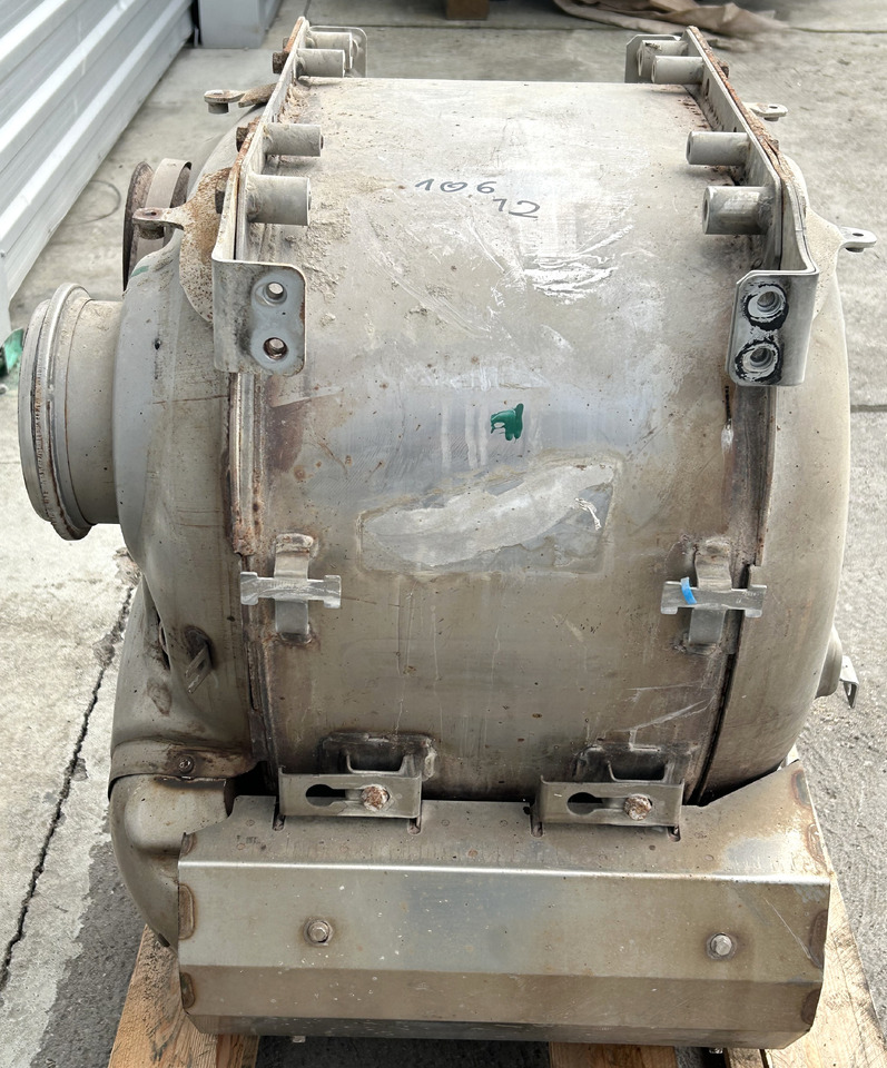DAF SCR CATALYTIC CONVERTER FOR DAF XF 106 - Катализатор: фото 3 DAF SCR CATALYTIC CONVERTER FOR DAF XF 106 - Катализатор: фото 3