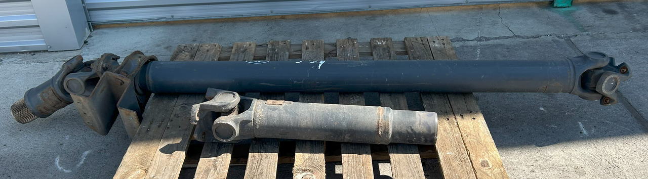 DAF XF 106 480 DRIVE SHAFT - Карданный вал: фото 1 DAF XF 106 480 DRIVE SHAFT - Карданный вал: фото 1