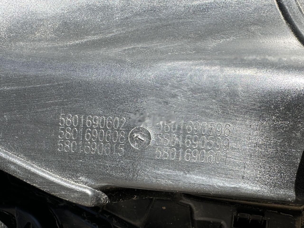 IVECO EUROCARGO/ 5801690602 / 5801745452 / 5801745449 IVECO 5801690602 / 5801745452 / 5801745449 - Бампер для Грузовиков: фото 5 IVECO EUROCARGO/ 5801690602 / 5801745452 / 5801745449 IVECO 5801690602 / 5801745452 / 5801745449 - Бампер для Грузовиков: фото 5