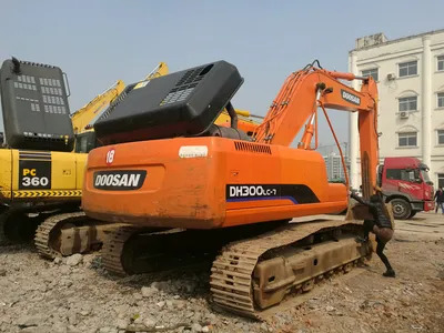 2014 Year 30 Ton Used Excavator Doosan Dh300LC-7 Dh300 Excavator - Гусеничный экскаватор: фото 1 2014 Year 30 Ton Used Excavator Doosan Dh300LC-7 Dh300 Excavator - Гусеничный экскаватор: фото 1