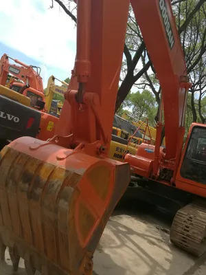 20t Doosan Dh220LC-7 Used Doosan Excavator Dh220-7 220lcv - Гусеничный экскаватор: фото 1 20t Doosan Dh220LC-7 Used Doosan Excavator Dh220-7 220lcv - Гусеничный экскаватор: фото 1