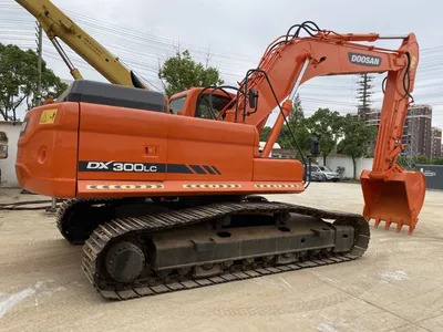 30 Ton Used Excavator Doosan Dx300lca Construction Machinery - Гусеничный экскаватор: фото 1 30 Ton Used Excavator Doosan Dx300lca Construction Machinery - Гусеничный экскаватор: фото 1
