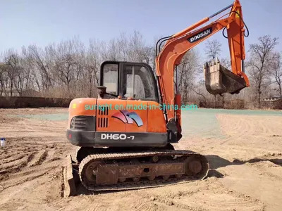 Good Quality 6 Ton Mini Excavator Doosan Dh60, Dx60 Small Excavator for Sale - Гусеничный экскаватор: фото 1 Good Quality 6 Ton Mini Excavator Doosan Dh60, Dx60 Small Excavator for Sale - Гусеничный экскаватор: фото 1