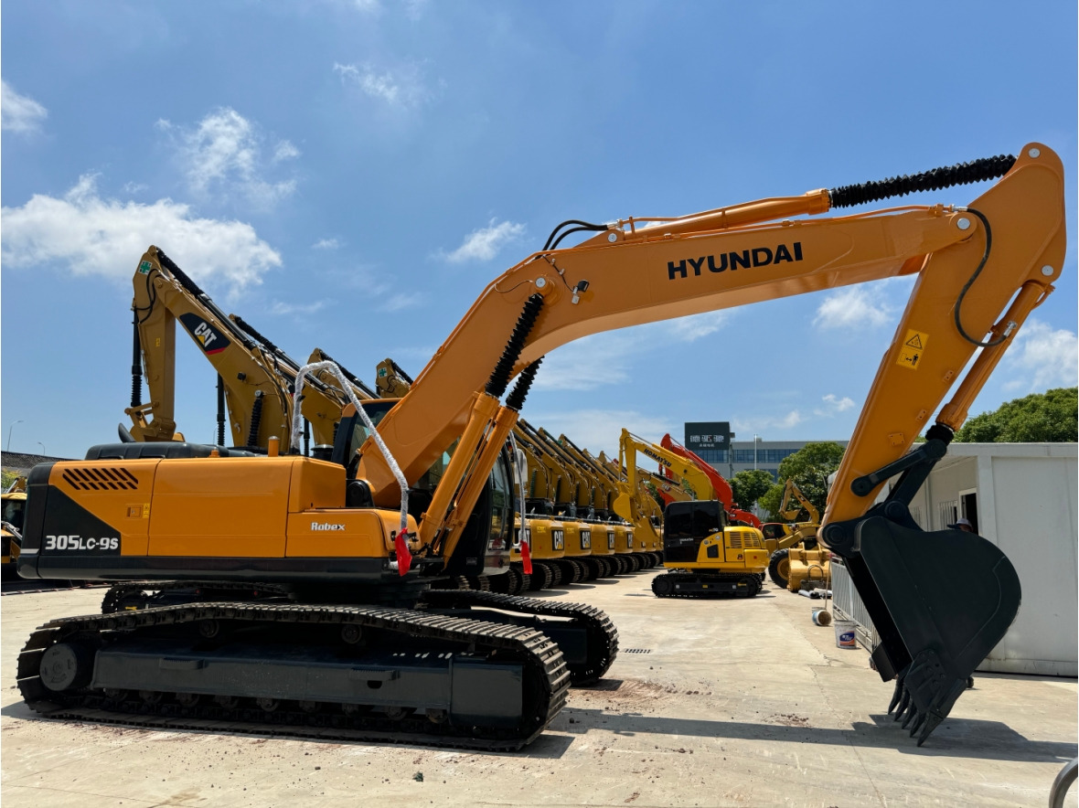 Hyundai 305LC-9S Good Price Used Excavator - Гусеничный экскаватор: фото 5 Hyundai 305LC-9S Good Price Used Excavator - Гусеничный экскаватор: фото 5