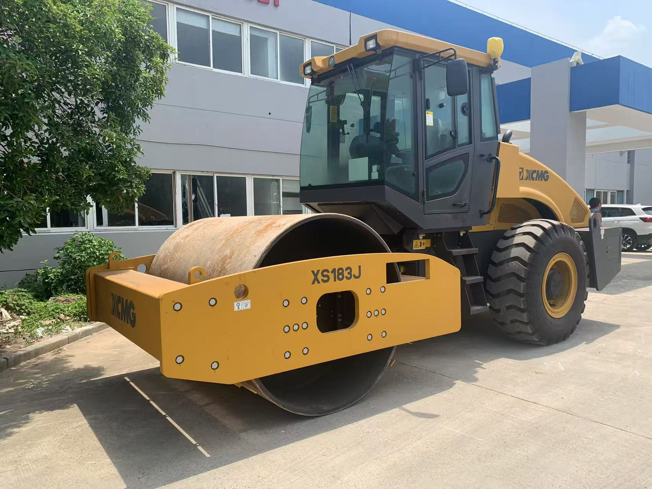 XCMG Vibratory Road roller XS183J Brand New Condition - Дорожный каток: фото 4 XCMG Vibratory Road roller XS183J Brand New Condition - Дорожный каток: фото 4