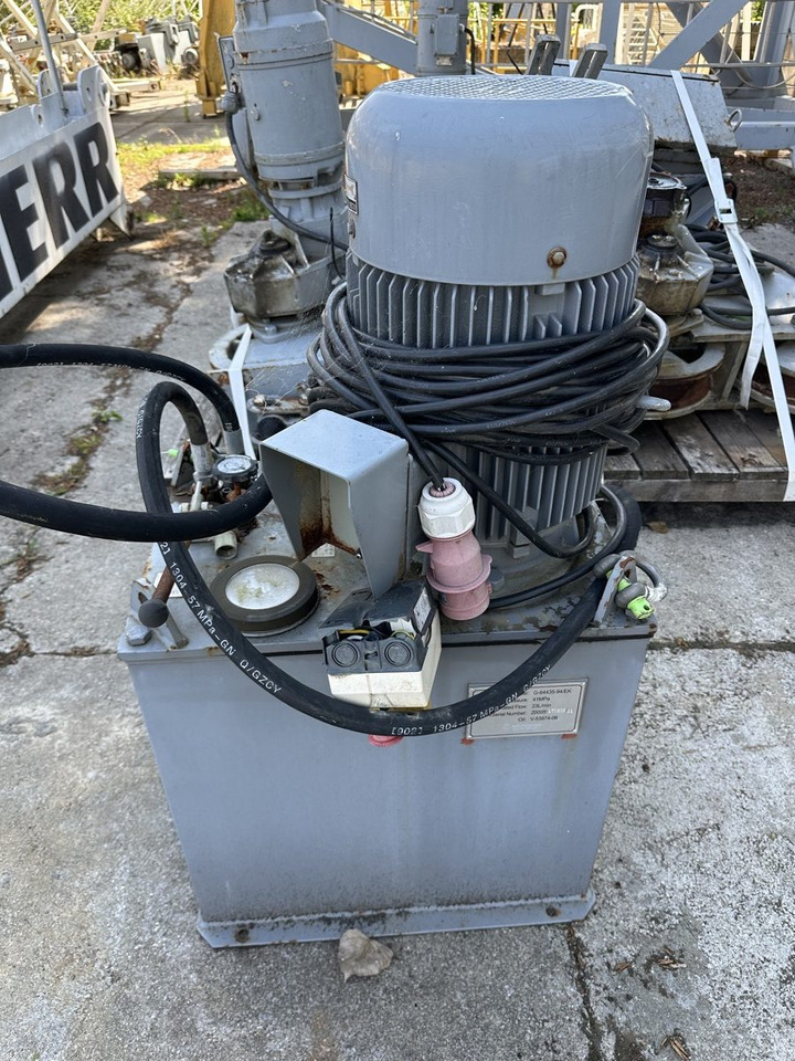 POTAIN T60A telescopic cage - Башенный кран: фото 5 POTAIN T60A telescopic cage - Башенный кран: фото 5