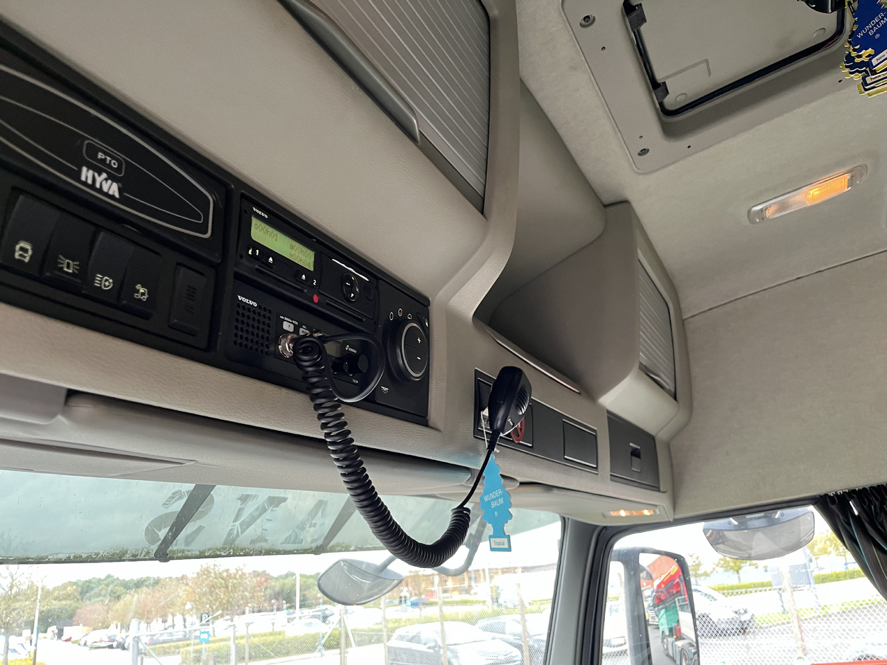 Крюковой мультилифт Volvo FM 500 8x4: фото 11 Крюковой мультилифт Volvo FM 500 8x4: фото 11