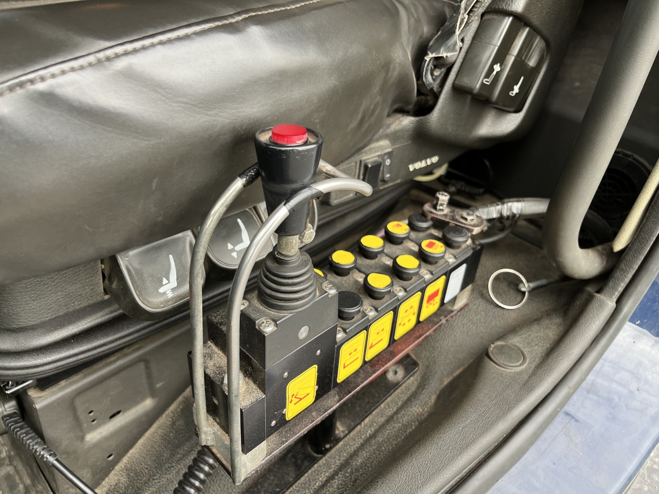 Крюковой мультилифт Volvo FM 500 8x4: фото 12 Крюковой мультилифт Volvo FM 500 8x4: фото 12