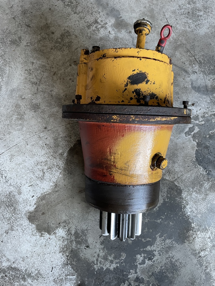 LIEBHERR 914 SAT 250/231 - Поворотный редуктор: фото 2 LIEBHERR 914 SAT 250/231 - Поворотный редуктор: фото 2