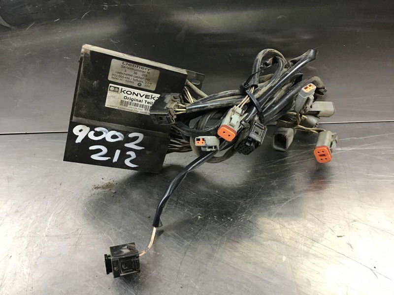 Liebherr Control Element - Часть системы кондиционирования: фото 1 Liebherr Control Element - Часть системы кондиционирования: фото 1