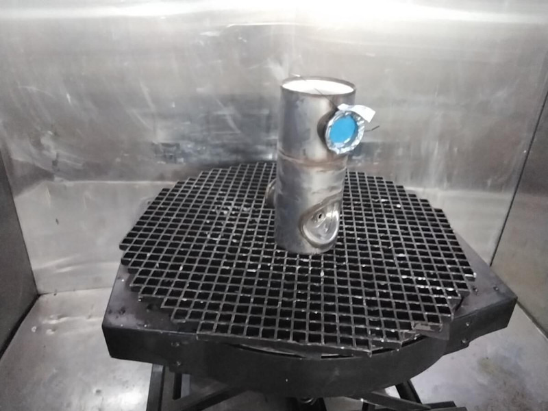 Liebherr Exhaust - Выхлопная труба: фото 1 Liebherr Exhaust - Выхлопная труба: фото 1