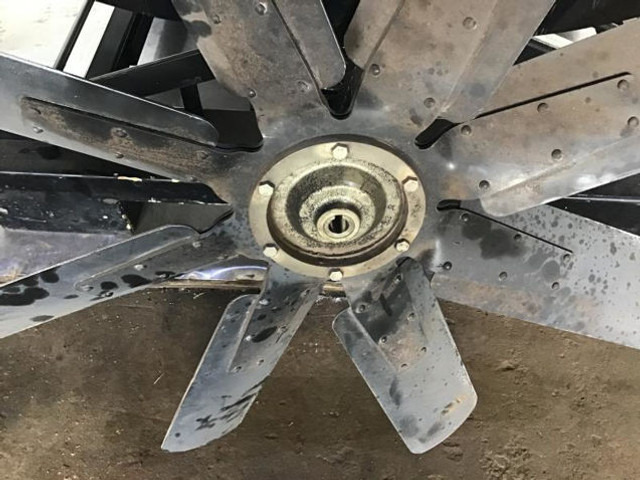 Liebherr Fan Blade - Вентилятор: фото 2 Liebherr Fan Blade - Вентилятор: фото 2