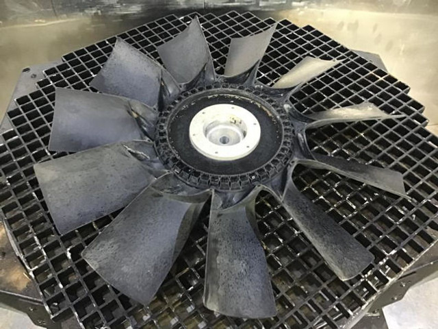 Liebherr Fan Blade - Вентилятор: фото 5 Liebherr Fan Blade - Вентилятор: фото 5