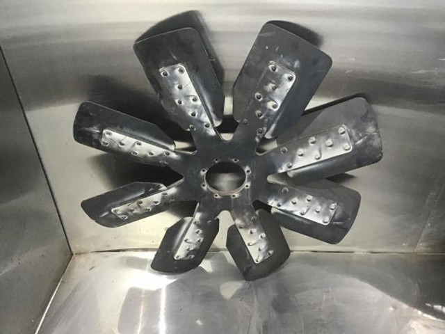 Liebherr Fan Blade - Вентилятор: фото 4 Liebherr Fan Blade - Вентилятор: фото 4
