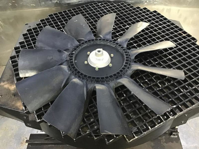 Liebherr Fan Blade - Вентилятор: фото 4 Liebherr Fan Blade - Вентилятор: фото 4