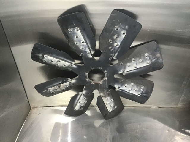 Liebherr Fan Blade - Вентилятор: фото 1 Liebherr Fan Blade - Вентилятор: фото 1