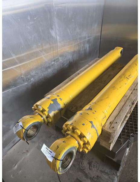 Liebherr Hoist Cylinder - Гидравлический цилиндр: фото 3 Liebherr Hoist Cylinder - Гидравлический цилиндр: фото 3