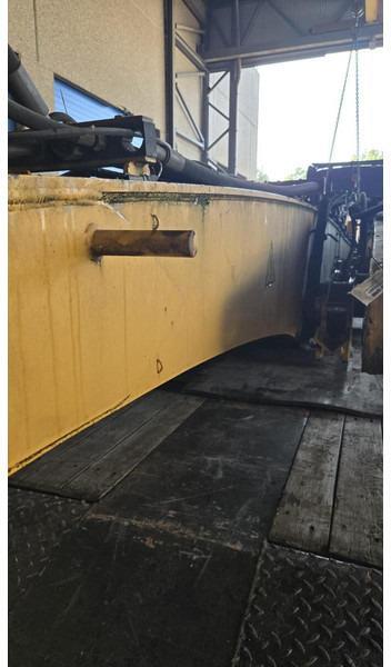 Liebherr Industrial Boom - Кузов и экстерьер: фото 2 Liebherr Industrial Boom - Кузов и экстерьер: фото 2